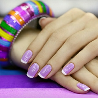 beauty-manicure-fingernails